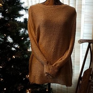 SALE 🎅 Gold sequin woven knit lace back